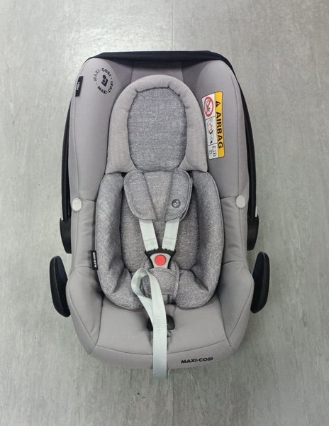 Maxi-Cosi Rock Rear Facing Car Seat - DEMO UNIT Carousel 1
