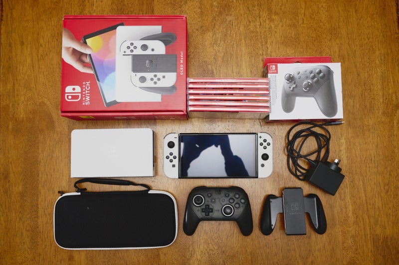 Nintendo Switch OLED - BIG Game + Accessory Bundle62958562374145111