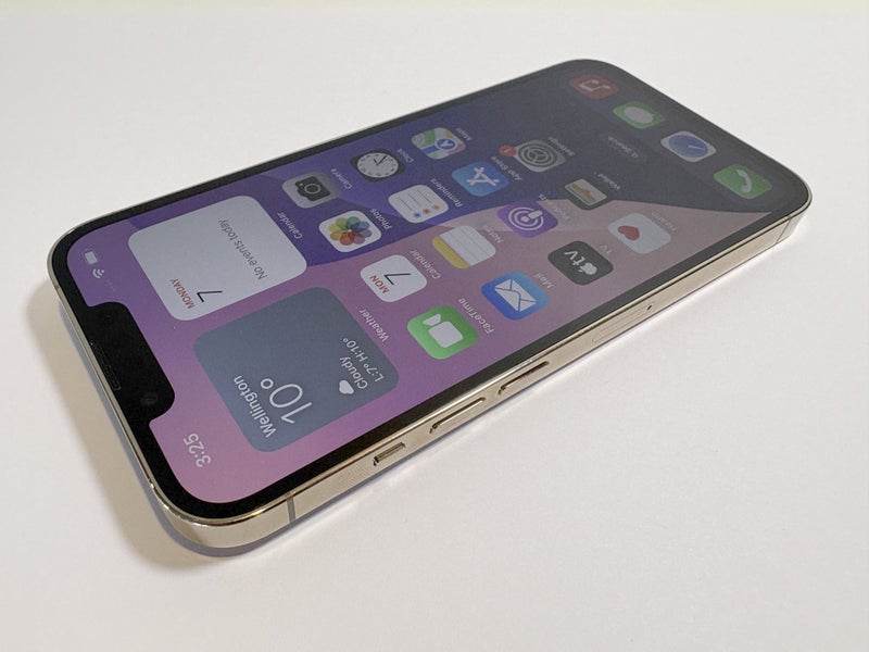 Apple iPhone 13 Pro 128GB Gold62971967992835113