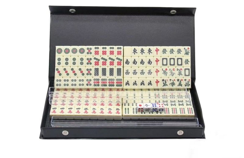 Portable Mini Mahjong Set With 4 Racks and 4 blank tiles62971018956161111