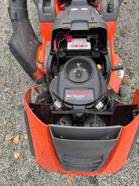 Husqvarna Ride-on Lawn Mower with Trailer62966410571009111