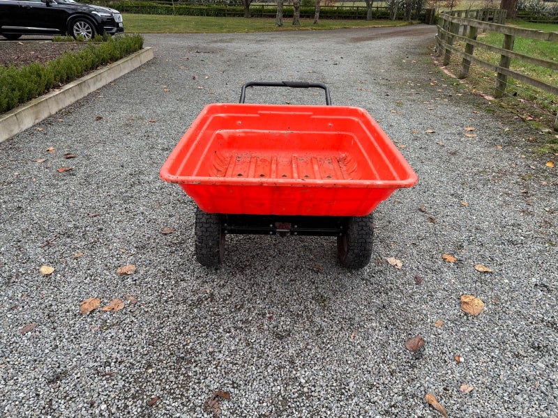 Husqvarna Ride-on Lawn Mower with Trailer62966410571009112