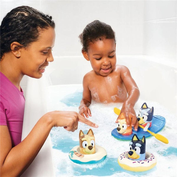 Bluey Family Bath Toy Set Carousel 2