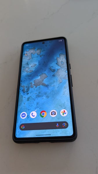 Google Pixel 7 Pro - 256GB Obsidian - Bellroy Case - Cracked Back Glass62959511765634111