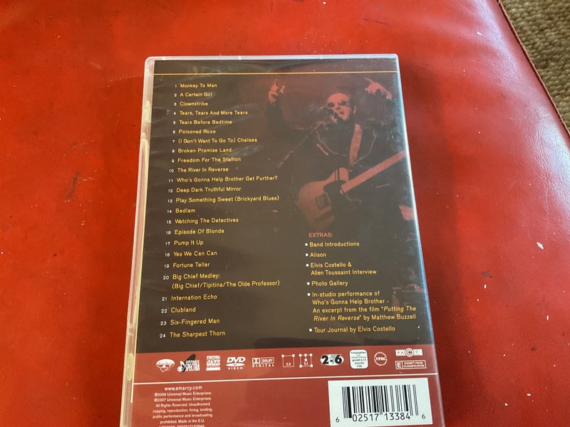 Elvis Costello & Allen Toussaint - Hot As A Pistol Keen As A Blade Carousel 2