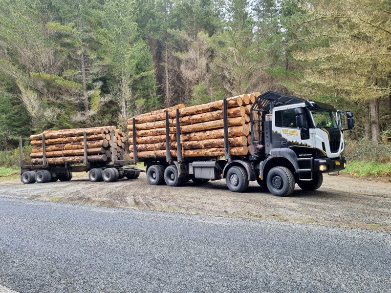 2021 Astra 8x8 log truck62961666762369112