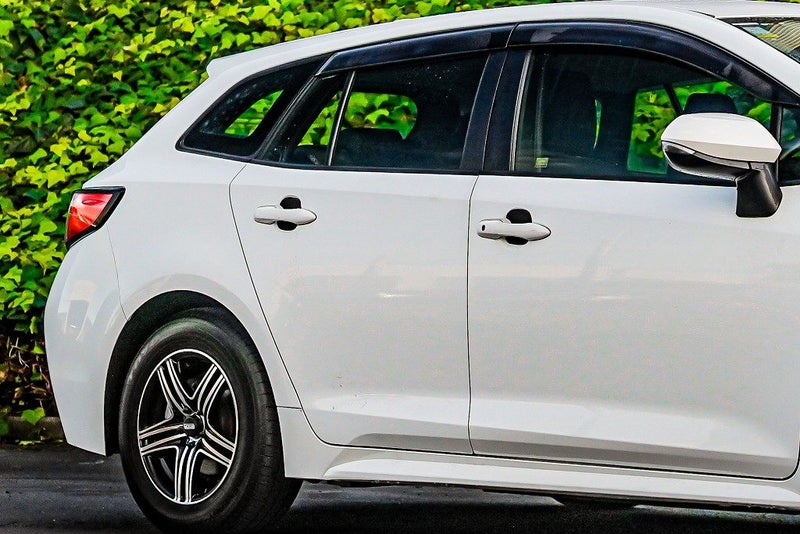 2020 Toyota Corolla Touring G-X Hybrid / Cruise...64629246102913114