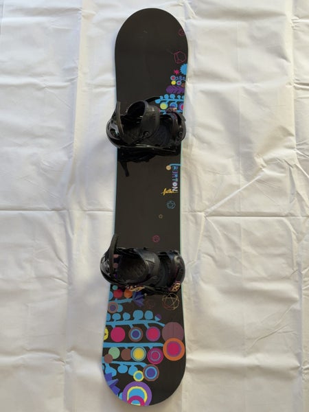 Women's Burton Snowboard and bindings629776503287061126