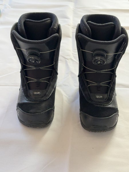 Women's US 8 K2 Snowboard boots62978586400387113