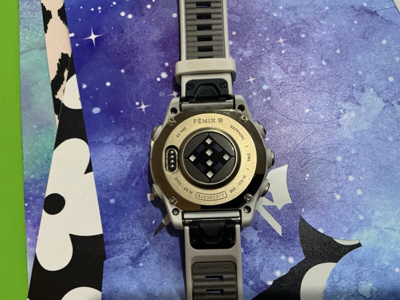 Garmin Fenix 8 amouled sapphire Carousel 5