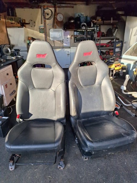 Subaru Sti seat leather629785864250891113