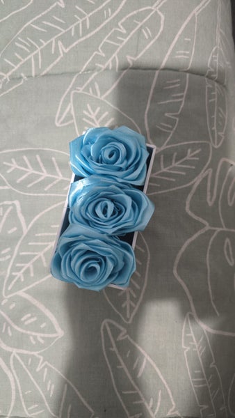 Handcrafted Roses Carousel 2