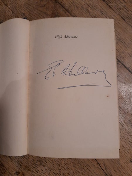 EDMUND HILLARY SIGNED62996716589953111