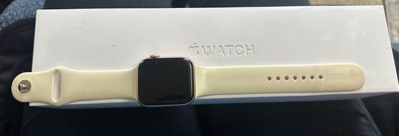 Apple Watch Series 4 Carousel 2