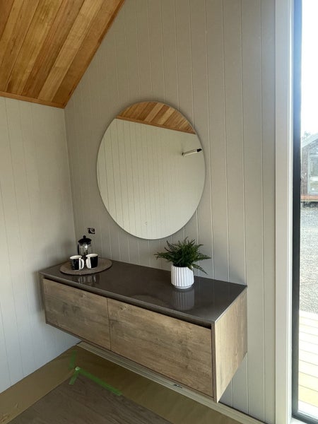 6.3m/3.6m luxury Cabin /Sleepout/ Air bnb62971019098625112