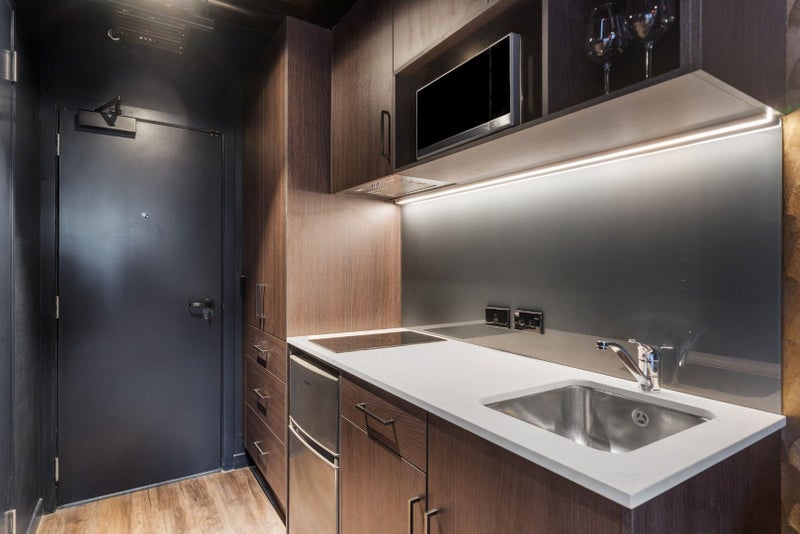 City Centre, Studio64596678415490113