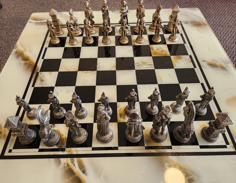 Chess set62996989993987112