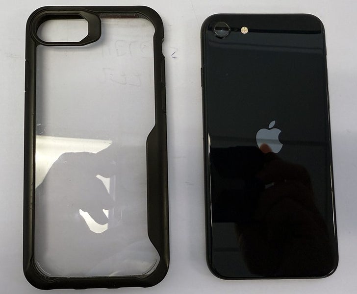 iPhone SE (3rd Gen) 128GB in Black62968314045569111