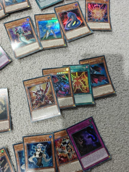 A whole box of YU-GI-OH CARD, 300+, Commons, Holos, Spells, Monsters62970070496641112