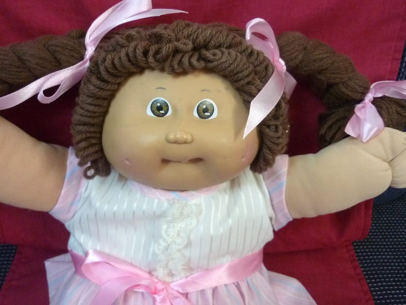 Vintage Cabbage Patch doll with genuine clothes + shoes Carousel 2