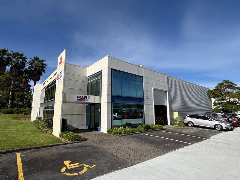 Image 1 of 14