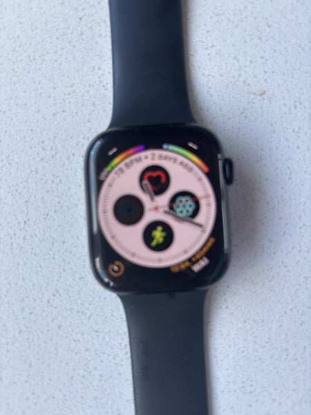 Apple Watch Series 7 – 45mm Aluminium (GPS + Cellular) Carousel 2