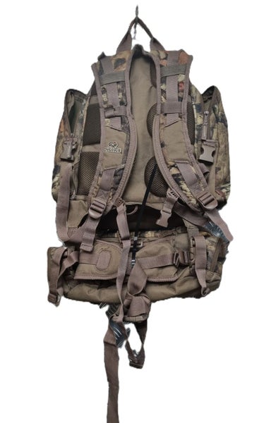 Redhead Camouflage Hunting/Hiking Pack Carousel 2