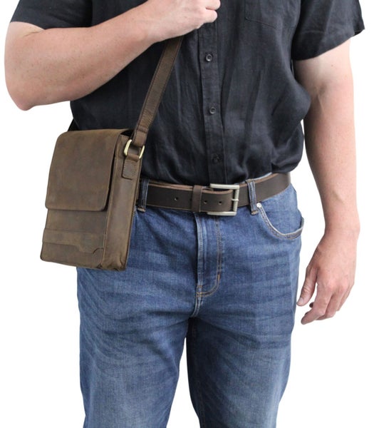Quality Full Grain Hunter Leather Shoulder/Crossbody Bag. Style No: 51020.62982324062977112