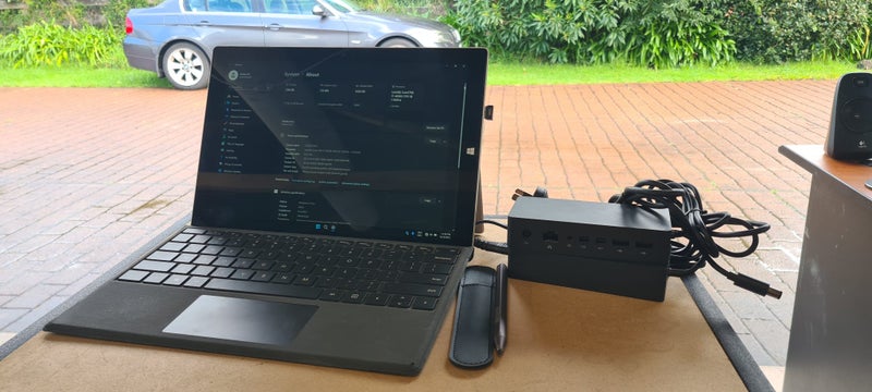 Surface Pro 3 * 256GB SSD * Win 11 Pro * Stylus Pen * 8GB RAM * Doc & Charger Carousel 1
