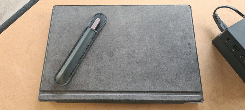 Surface Pro 3 * 256GB SSD * Win 11 Pro * Stylus Pen * 8GB RAM * Doc & Charger Carousel 6