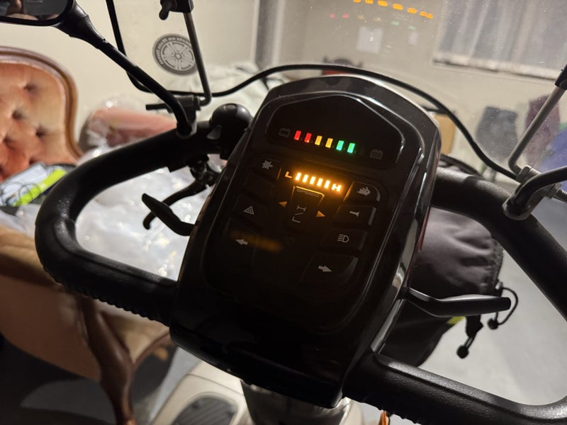 NEO Mobility Scooter Carousel 4