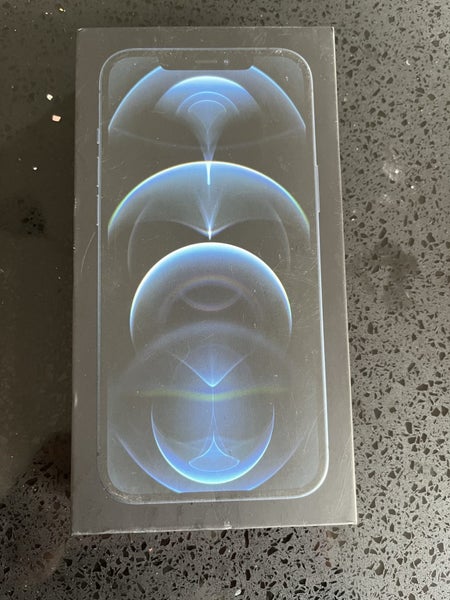 iPhone 12 Pro Max 256GB includes Apple 4 series Watch with GPS62974818147586112