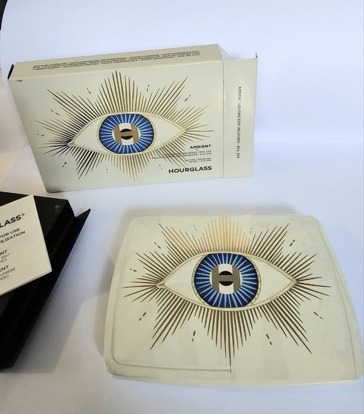 RRP$205. HOURGLASS Evil Eye face palette Carousel 1