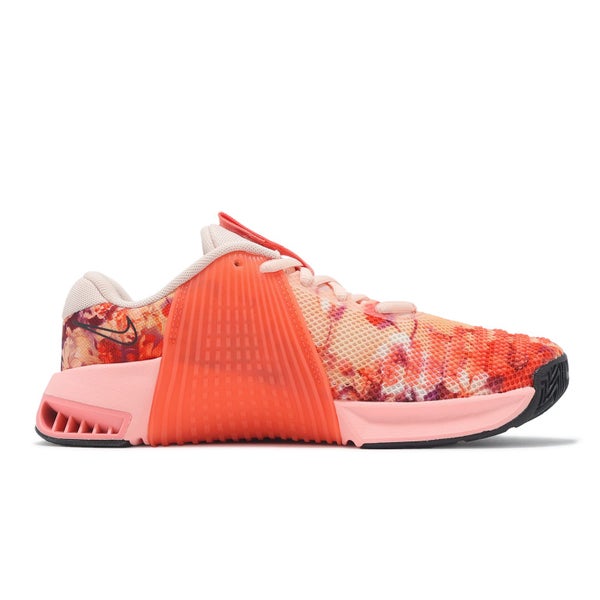 Nike Wmns Metcon 9 AMP Washed Coral Tie Dye Women Cross Training Shoe HJ6210-600 Carousel 2