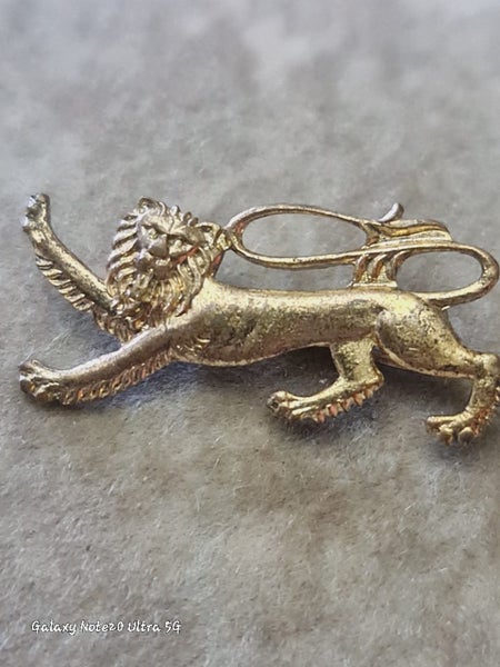 British lion's pin 1959 Carousel 1