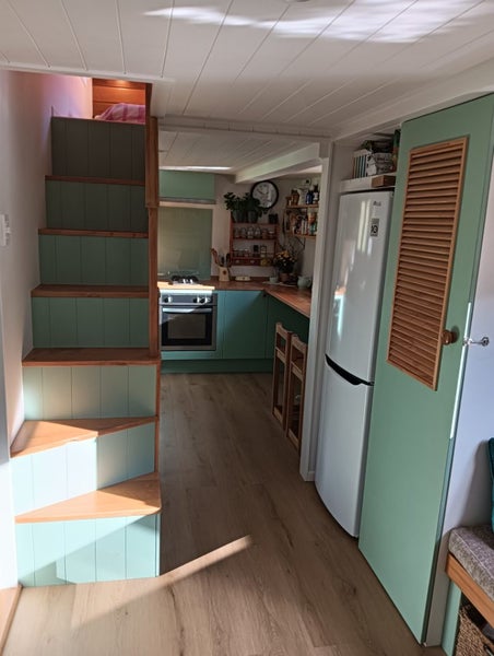 Tiny House Carousel 2