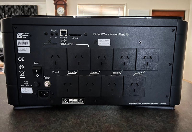 PS Audio PerfectWave P10 Power Plant AC Regenerator62993529628034112