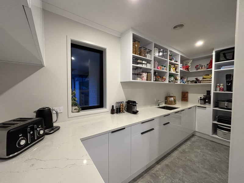 Kauri, 4 bedrooms63618702118658114
