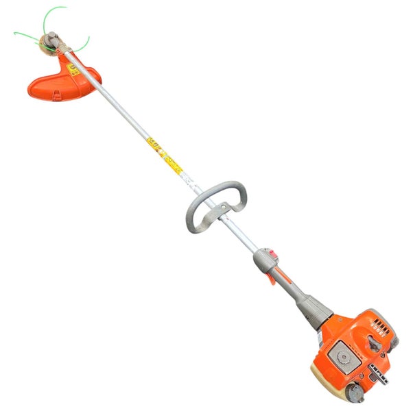 Husqvarna Weedeater 323L Carousel 1