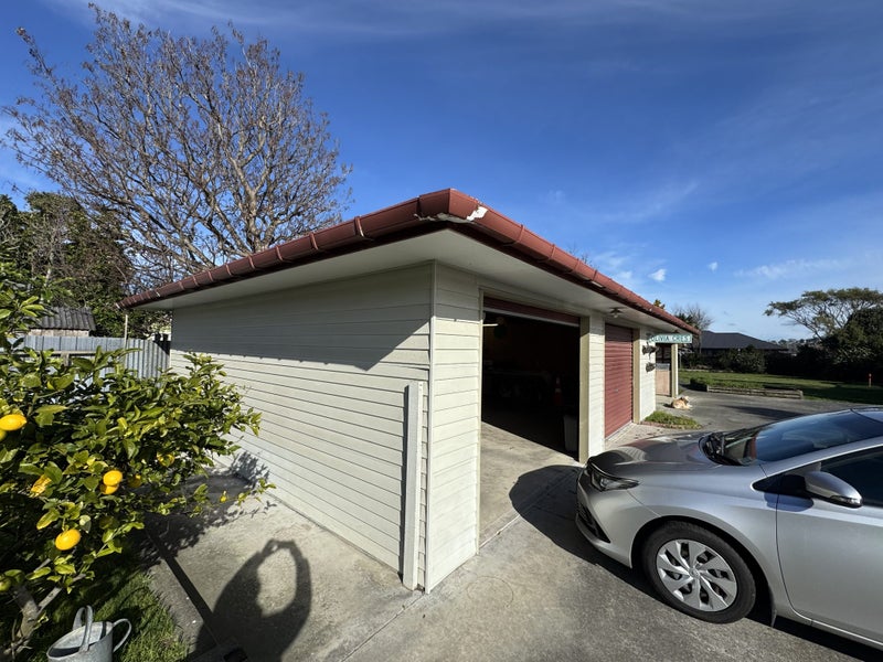 Garage62982323941507114