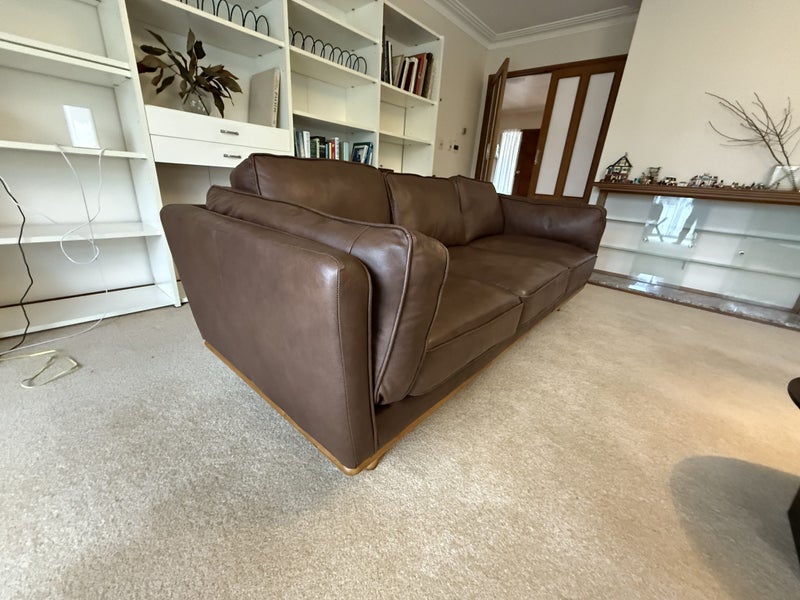 Dahlia 3-Seat Sofa – Freedom Furniture62980456440322113