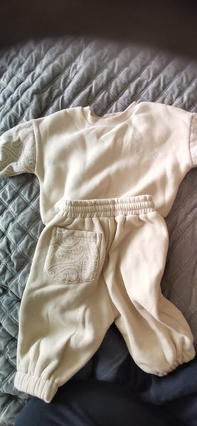 Awa Mae tracksuits62980456550913110