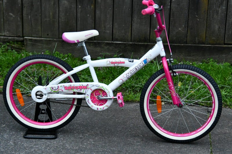 20inch Accelor8 kids BMX Carousel 2