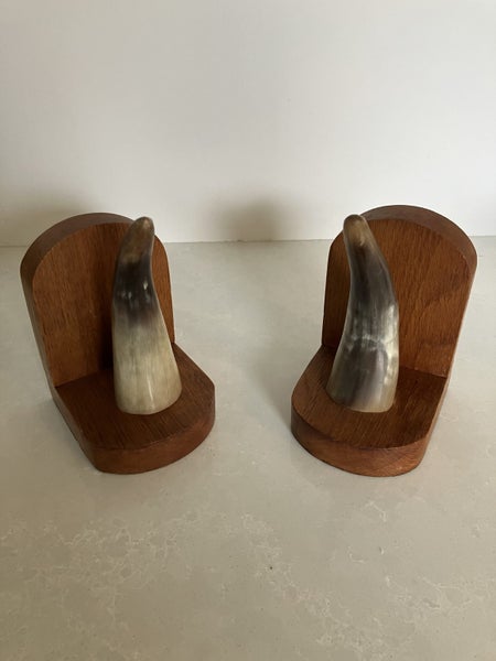 Vintage hand carved horn bookends - Dykehead Scotland62980456824962111