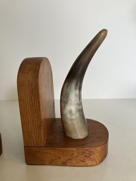 Vintage hand carved horn bookends - Dykehead Scotland62980456824962112
