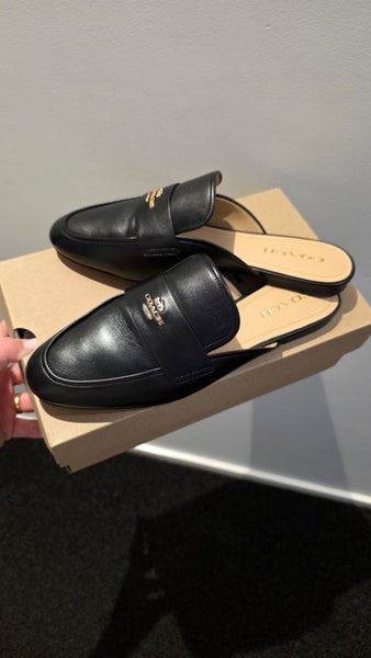 COACH Black Leather Slides - BRAND NEW Size 41/1062981390435073111