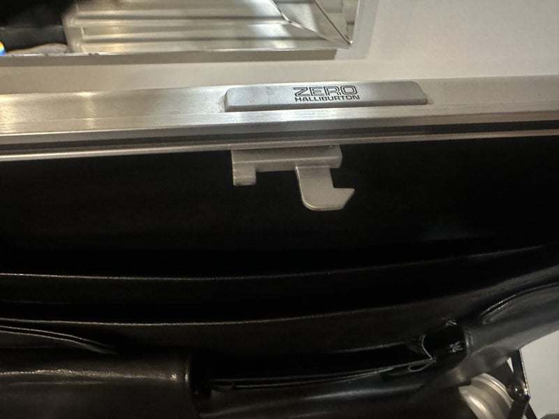 ZERO HALLIBURTON Dial lock business case62980456903043112