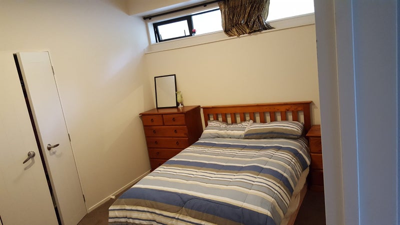 Hillsborough, 1 bedroom62990727850369111