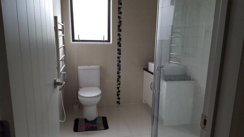 Hillsborough, 1 bedroom62990727850369112