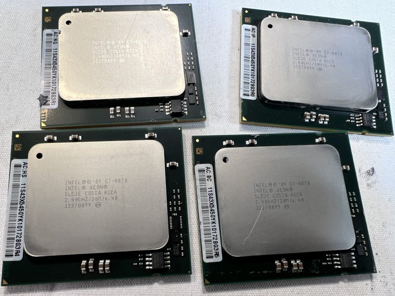 Intel Xeon E7-8870 x 4 Probably ver. 1. Carousel 4